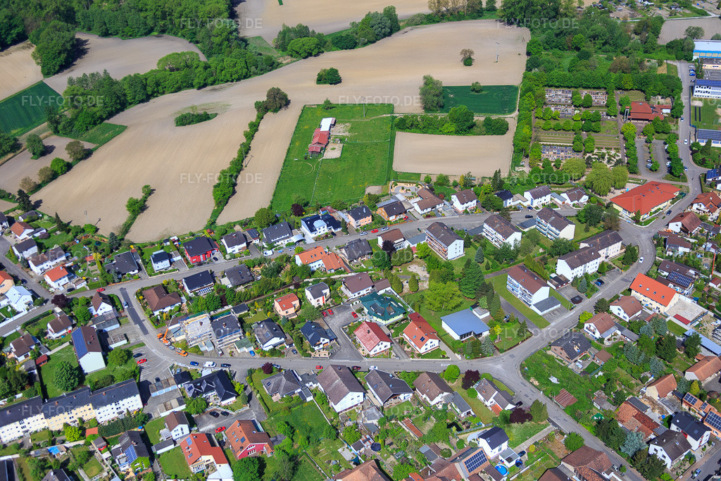 Luftbild: Konrad-Adenauer-Ring in Hagenbach im Bundesland Rheinland-Pfalz in Deutschland. Foto: IMG_078487.jpg vom 08.05.2015 durch Werner Riehm/FLY-FOTO.de