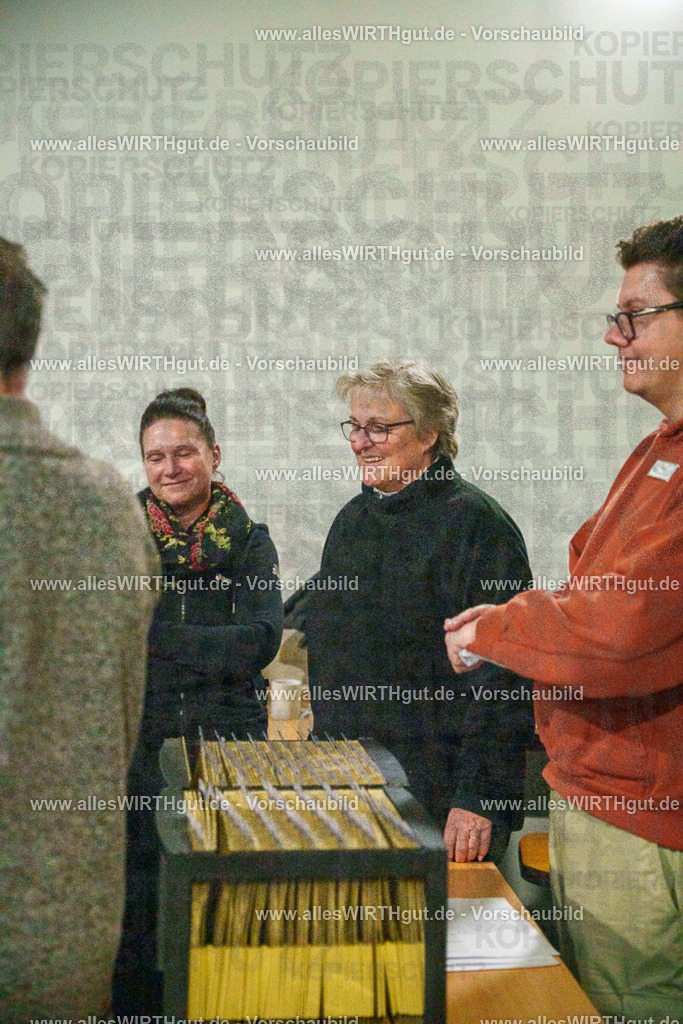 7R509232 | Professionelle Tierfotografie in Mönchengladbach von Daniel Wirth (allesWIRTHgut). Liebevolle & natürliche Bilder von Hunden & Katzen für unvergessliche Erinnerungen.