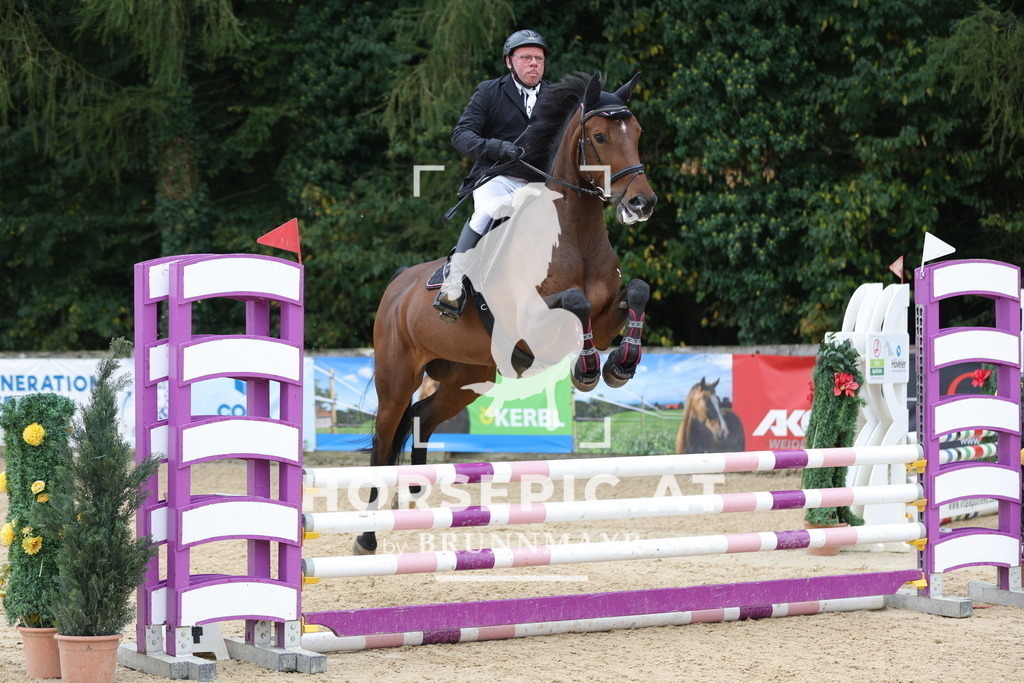 0P6A5824 | Willkommen bei Brunnmayr - Design & Fotografie – Ihrem Spezialisten für Reitturniere und Pferdeveranstaltungen in Oberösterreich, Salzburg und Bayern! Seit über 17 Jahren sind wir leidenschaftlich dabei.