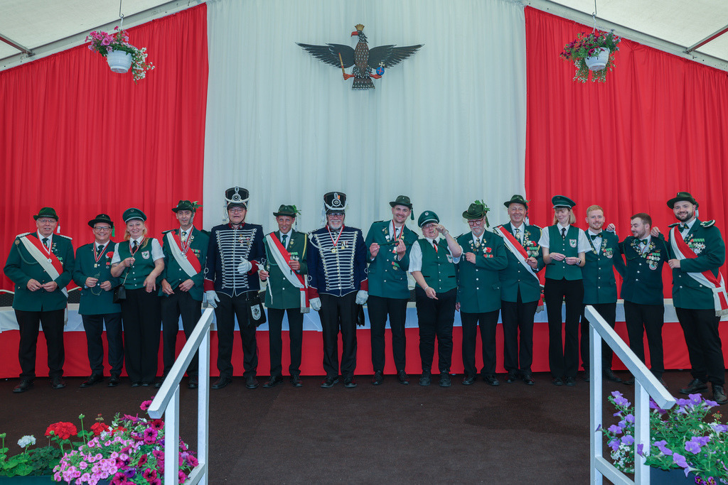 top-top.de-250531-028 | Foto, Video, Fotografie, Videografie, Fotobox, DJ, Discjockey, Musik, Musikbox, Veranstaltung, Photobooth, Amazon, Ebay, Buchtipp, Bestseller, Autor, Verlag, Buch, Wesel, Hamminkeln, NRW, Dinslaken, Rees, Drohne, Hochzeit, Party, Fotobox, Wesel, Fotograf