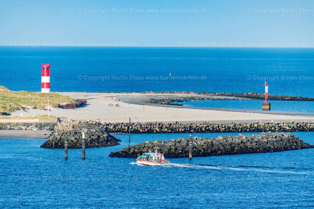 Helgoland Düne_ELS_2380030818 | Helgoland - Aufnahmedatum: 31.07.2018, Aufnahmehöhe:  m, Koordinaten:  - , Bildgröße: 8256 x  5504 Pixel - Copyright 2018 by Martin Elsen, Kontakt: Tel.: +49 157 74581206, E-Mail: info@schoenes-foto.deSchlagwörter:Schleswig-Holstein,Landkreis Pinneberg,Düne,Hochseeinsel,Börteboote,Meer,Küste,Halunder,Oberland,Unterland,Strand,Seehunde,Robben,Lange Anna,Felsen,Roter Felsen,Luftbild,Luftbilder,Bastölpel - Realisiert mit Pictrs.com