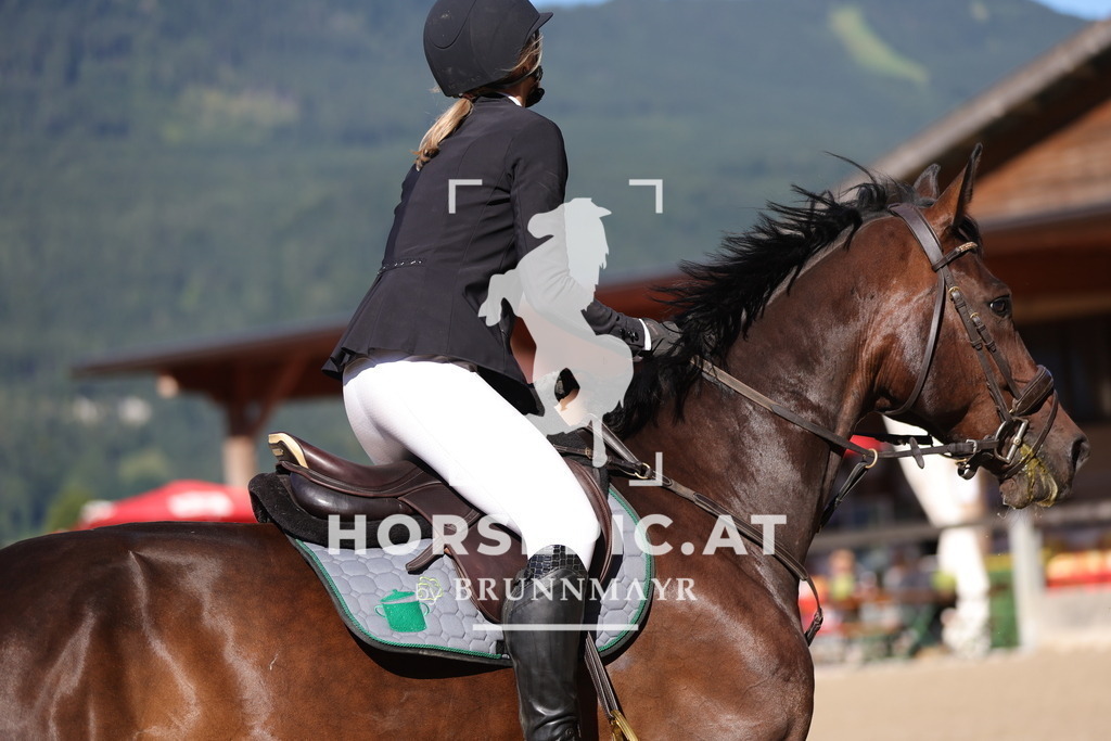 0P6A4745 | Willkommen bei Brunnmayr - Design & Fotografie – Ihrem Spezialisten für Reitturniere und Pferdeveranstaltungen in Oberösterreich, Salzburg und Bayern! Seit über 17 Jahren sind wir leidenschaftlich dabei.