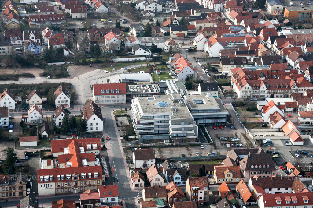 Luftbild: Sparkasse, Verbandsgemeinde in Kandel im Bundesland Rheinland-Pfalz in Deutschland. Foto: IMG_16927.jpg vom 15.02.2009 durch Werner Riehm/FLY-FOTO.de