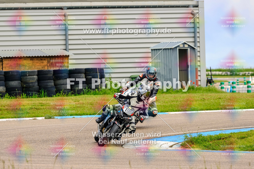 MotoTeam-8156 | Hier findet Ihr Bilder von Touristenfahrten auf der Nürburgring Nordschleife oder von anderen Veranstaltungen die ich besucht habe. Viel Spass beim Durch Schauen 