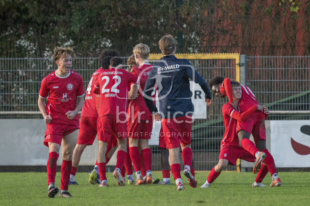 blr.pics_FC Oberneuland - JFV Bremen II | Professionelle Fußball- und Sportfotografie. Spielbilder online ansehen und kaufen – Einzelbilder oder komplette Galerien in hoher Qualität.