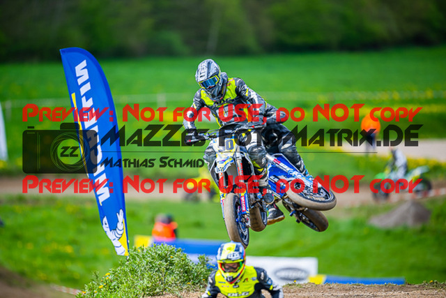 MaZZes_FotoMatrix_230506_0990 | S1