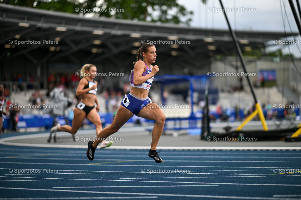 KP1_7171_1 | 21.07.2025, xkaix, Leichtathletik, FISU World University Games 2025 v.l. Isabelle Jane Skelton (Großbritannien) - Realisiert mit Pictrs.com
