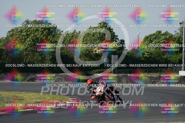 2024_05_16_PBK_13438 | Sportfotografie; SlowMotion; Video; Rennstrecke; Hafeneger; Speer; Racing; RSE; BMW; CBO; Trackday; Motorsportarena; Hockenheimring; Brno; Most; Barcelona; Valencia