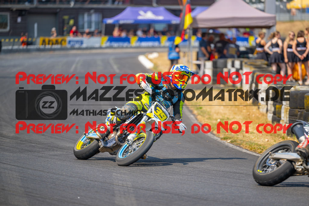 MaZZes-Fotomatrix-20260816-618001 | S2