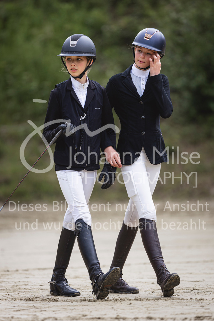 240519_Kalthof_Teamspringen-304 | Deine schönsten Turniermomente als professionelle Fotos! Entdecke hochwertige Pferdesport-Fotografie im Online-Shop. Jetzt Fotos finden & bestellen!