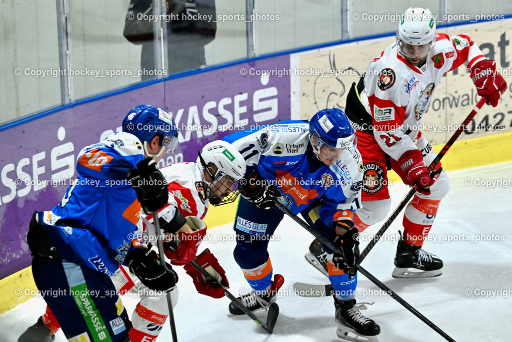 ESC Steindorf vs. ESV Ferlach  | #11 Toff Nico ESV Ferlach, #11 Kalan Luka ESC Steindorf, #21 Kreuter David ESV Ferlach, ESC Steindorf vs. ESV Ferlach , ESC Steindorf vs. ESV Ferlach  am 15.02.2026 in Steindorf (Ossiachersee Halle), Austria, (Photo by Bernd Stefan)