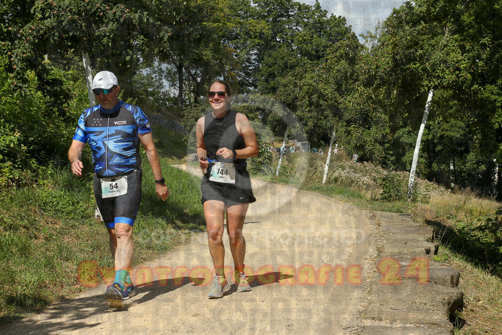 250824_1240_EX1_0176 | Sportfotografie im Rhein-Sieg Kreis, Köln, Bonn, NRW, Rheinland Pfalz, Hessen, etc. Unser Tätigkeitsfeld umfasst den Laufsport vom Volkslauf über den Marathon, Duathlon, Triathon bis zum Ultralauf wie Kölnpfad Ultra oder Schindertrail.