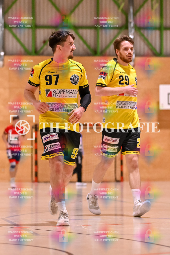 GER, SG Maulburg/Steinen - SG Koendringen/Teningen 2, Handball, Landesliga, 21. Spieltag, Saison 2023/2024, 23.03.2024 | Fynn Huber (SG Koendringen/Teningen 2, #97), Jonas Rottler (SG Koendringen/Teningen 2, #29)

GER, SG Maulburg/Steinen - SG Koendringen/Teningen 2, Handball, Landesliga, 21. Spieltag, Saison 2023/2024, 23.03.2024

Foto: TH Fotografie/Thomas Hess