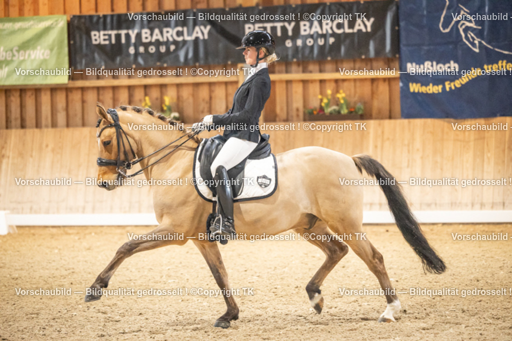 _D5A3697 | Emotionale Pferde- & People-Fotografie rund um Heidelberg, Leimen & Umgebung. Natürliche Fotos von Pferd, Mensch & Familie. Jetzt Termin sichern!