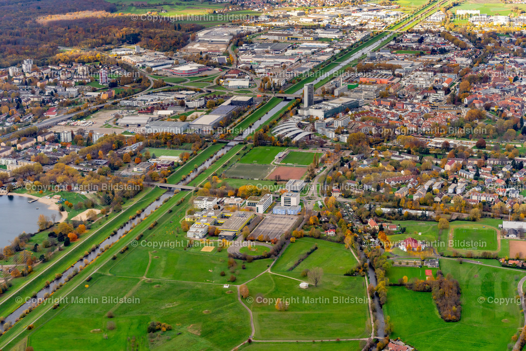 Offenburg Ortenau Ortenaukreis Stadtansicht  | Offenburg Ortenau Baden, Deutschland , Luftbild, Luftaufnahme, 
Stadtansichten Burda Kinzigdamm 