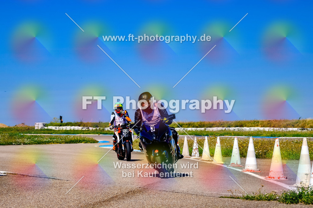 003-3002 | Hier findet Ihr Bilder von Touristenfahrten auf der Nürburgring Nordschleife oder von anderen Veranstaltungen die ich besucht habe. Viel Spass beim Durch Schauen 