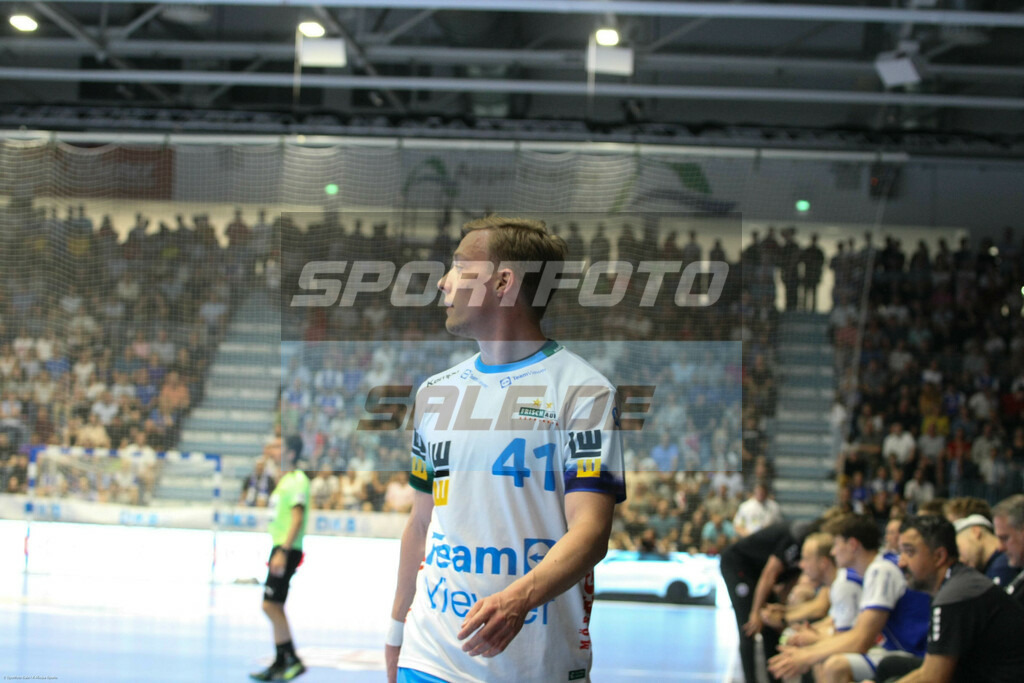 VFL Gummersbach -  FrischAuf Göppingen | Till Hermann - © Sportfoto-Sale (MK) - Realisiert mit Pictrs.com