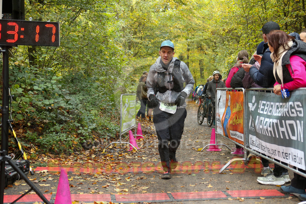 251026_1304_EX1_2427 | Sportfotografie im Rhein-Sieg Kreis, Köln, Bonn, NRW, Rheinland Pfalz, Hessen, etc. Unser Tätigkeitsfeld umfasst den Laufsport vom Volkslauf über den Marathon, Duathlon, Triathon bis zum Ultralauf wie Kölnpfad Ultra oder Schindertrail.
