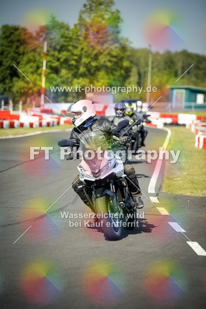 OBK_Mai_Volker_Adam-10369 | Hier findet Ihr Bilder von Touristenfahrten auf der Nürburgring Nordschleife oder von anderen Veranstaltungen die ich besucht habe. Viel Spass beim Durch Schauen 