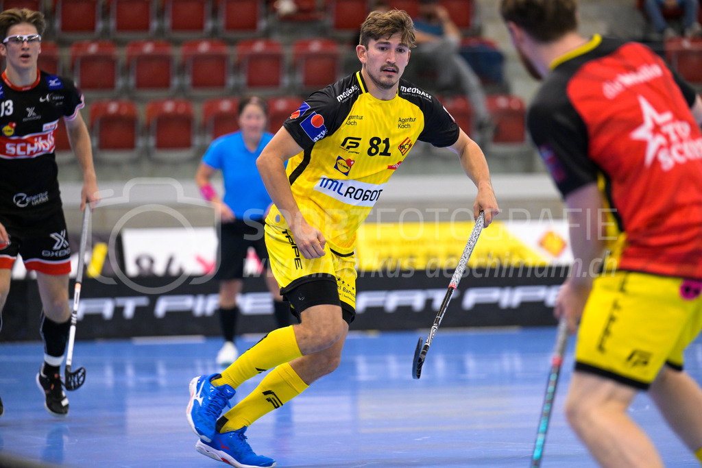 HC Rychenberg vs UHC Uster - 14. October 2022 | HC Rychenberg vs UHC Uster
AXA Arena, Winterthur
Tim Aeschimann (#81 HC Rychenberg)
Bild: Sportfotografie Markus Aeschimann | www.markus-aeschimann.ch - Realisiert mit Pictrs.com