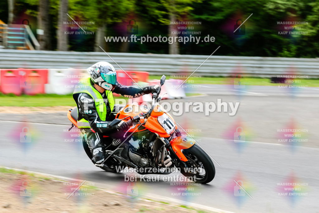 MotoTeamVBK-20758 | Hier findet Ihr Bilder von Touristenfahrten auf der Nürburgring Nordschleife oder von anderen Veranstaltungen die ich besucht habe. Viel Spass beim Durch Schauen 
