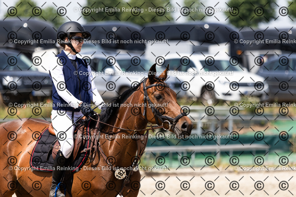 CL5A3377 | Emilia Reinking Fotografie - Realisiert mit Pictrs.com