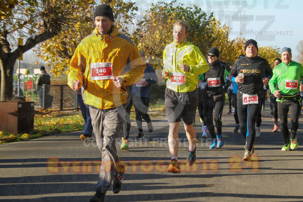 241201_1145_EV4_1634 | Sportfotografie im Rhein-Sieg Kreis, Köln, Bonn, NRW, Rheinland Pfalz, Hessen, etc. Unser Tätigkeitsfeld umfasst den Laufsport vom Volkslauf über den Marathon, Duathlon, Triathon bis zum Ultralauf wie Kölnpfad Ultra oder Schindertrail.
