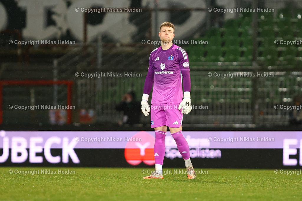 NH_VfBLübeck_HamburgerSVU21_RegionalligaNord_13032026 | #1 Hannes Hermann (Hamburger SV U21)Fußball I Herren I Regionalliga Nord I Saison 2025-2026 I 25. Spieltag I VfB Lübeck - Hamburger SV U21 I 13.03.2026 I Stadion an der Lohmühle