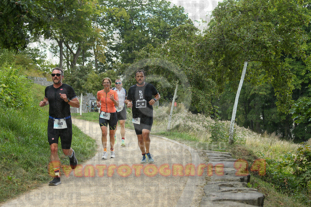 250824_1400_EX1_4612 | Sportfotografie im Rhein-Sieg Kreis, Köln, Bonn, NRW, Rheinland Pfalz, Hessen, etc. Unser Tätigkeitsfeld umfasst den Laufsport vom Volkslauf über den Marathon, Duathlon, Triathon bis zum Ultralauf wie Kölnpfad Ultra oder Schindertrail.