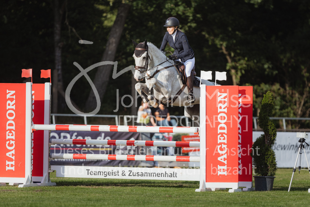 220714_LC_A2-Spr-917 | Deine schönsten Turniermomente als professionelle Fotos! Entdecke hochwertige Pferdesport-Fotografie im Online-Shop. Jetzt Fotos finden & bestellen!