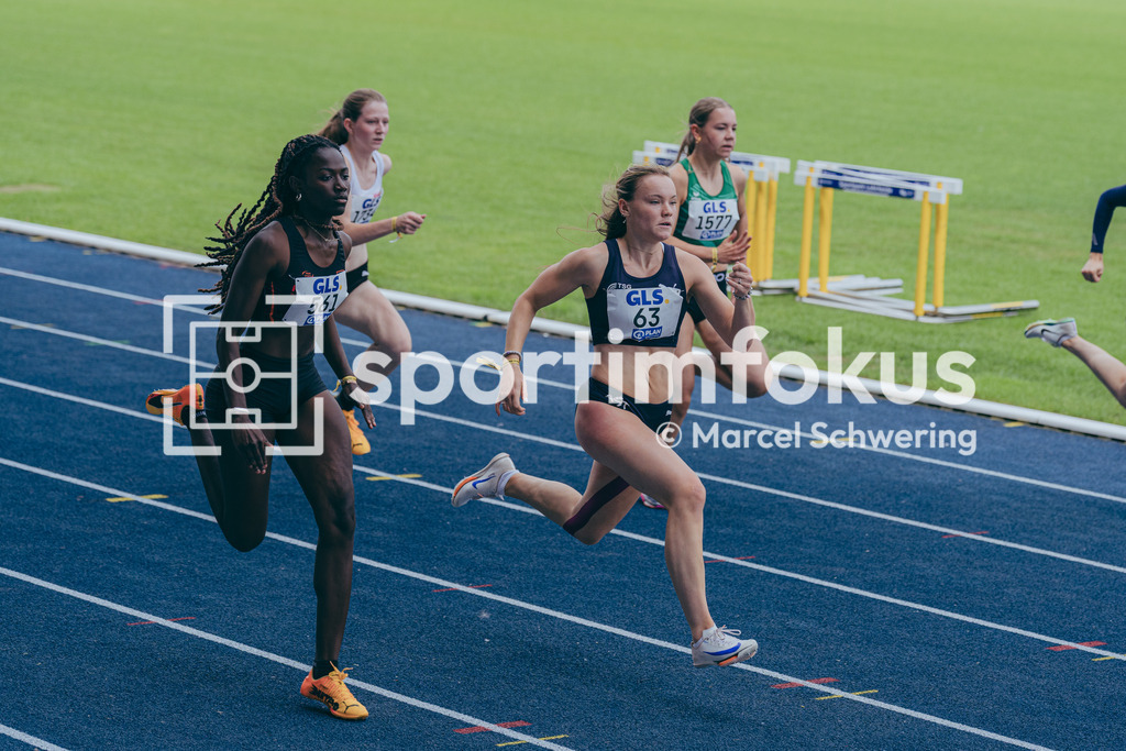 DM U23 U18 Bochum 2026 | Lisa Fischer (TSG Niefern), Startnummer 63, 100-Meter-Lauf Vorlauf wU18, Deutsche Meisterschaften der U18 &amp; U23 2026, Lohrheidestadion Bochum-Wattenscheid, 04.07.2026 Foto: Marcel Schwering / sportimfokus - Realisiert mit Pictrs.com