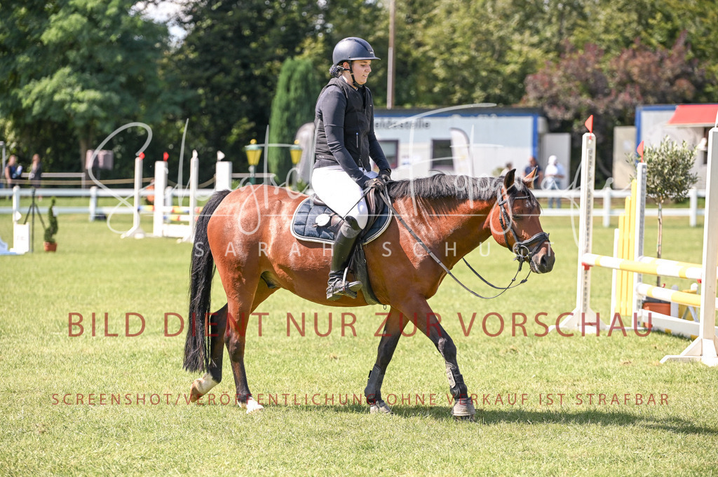 Schugtsche-Düren.2024-05.Springprf.E-47 | Schugtsche Fotografie - Realisiert mit Pictrs.com