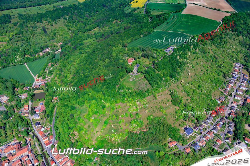 aktuelles Luftbild von  Zeil-am-main - Luftaufnahme wurde 2018 von https://frankenair.de mittels Flugzeug (keine Drohne) erstellt.