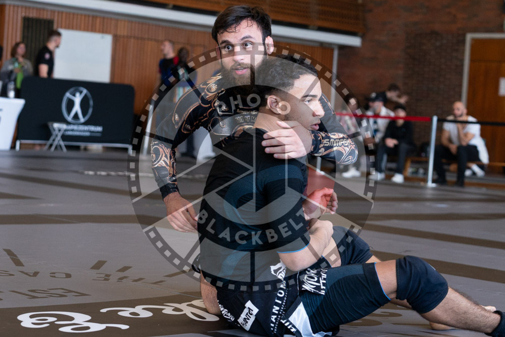 20250329PBB1192 | Fighters compete during the International Luta Livre (ILLCS) Germany IX Spring 2025 Competition spring on March 29, 2025 in Hannover, Germany.© Chiara Dazi