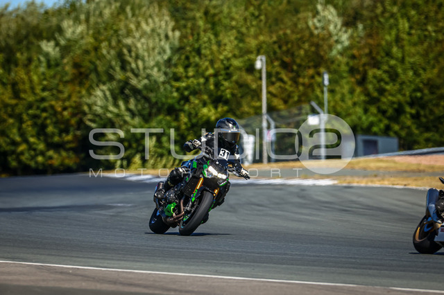 0031-260814BB-012_31 | Deine Full-Service-Agentur für ✔️Videoproduktionen und ✔️Motorsportfotografie Jetzt Angebot anfragen!