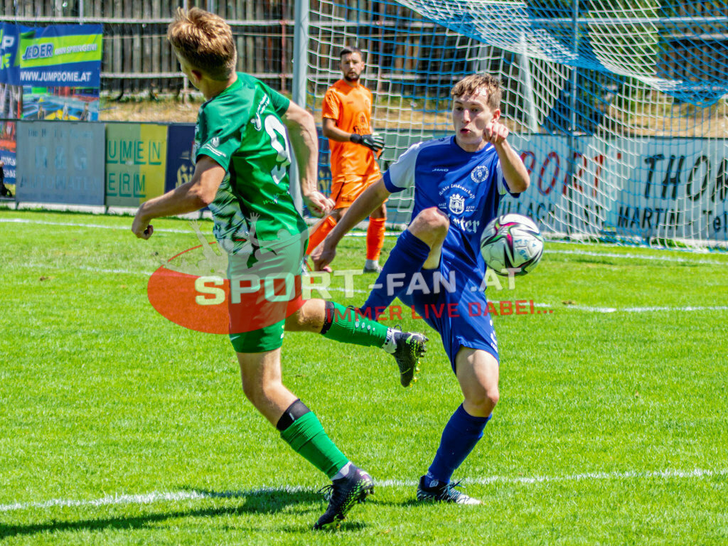 ASV Klagenfurt - Donau Klagenfurt | Leo Petzner (SV Donau Klagenfurt #9) Felix Marko (ASV Klagenfurt #3) Vladimir Kajkut (ASV Klagenfurt #1) ; ASV Klagenfurt - Donau Klagenfurt am 31.07.2022 in Klagenfurt
(ASV Platz Annabichl), AUSTRIA, (Photo by Ernst Krawagner sport-fan.at) - Realisiert mit Pictrs.com