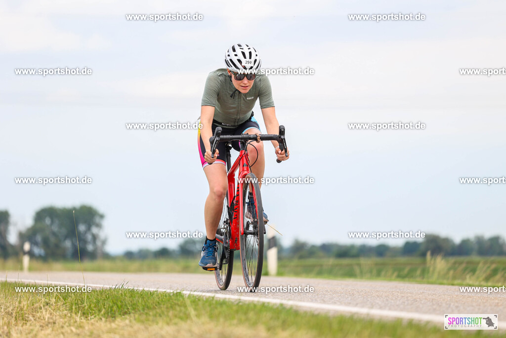 BR8A6930 | Stadttriathlon Erding 2025. #yourpictrs #sportshot_your_pictrs @Sportshotphotography #stadttriathlonerding Copyright: www.sportshot.de