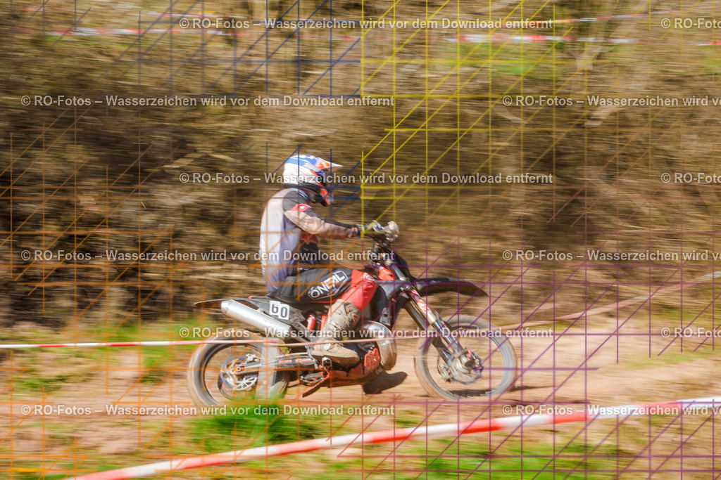 3 Lauf Mernes-374 | Sportfotografie von RO-Fotos: Motorsport, Motocross, Enduro, Laufveranstaltungen und Triathlon. Professionelle Fotos von Sportlern und Events. - Realisiert mit Pictrs.com