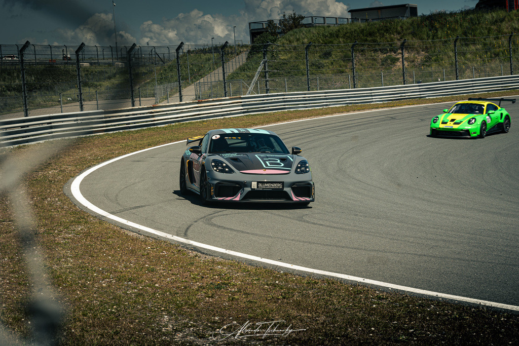 R6AT4346 _Alexander Tschuncky | Entdecken Sie die faszinierende Welt von Alexander Tschuncky Arts: Kreative Fotografie, atemberaubende Automobilkunst und hochwertiger Bilderdruck. Lassen Sie sich inspirieren! - Realisiert mit Pictrs.com