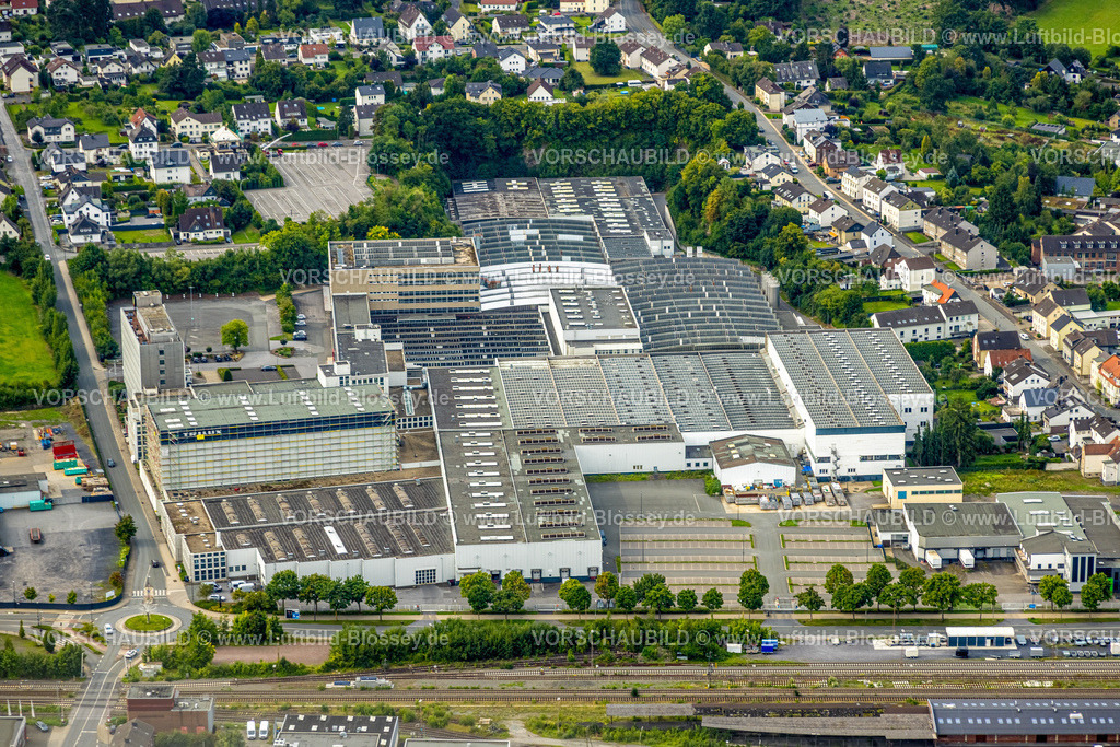 Arnsberg250806232 | Luftbild, Trilux GmbH Werk Beleuchtungshersteller, Hüsten, Arnsberg, Ruhrgebiet, Nordrhein-Westfalen, Deutschland