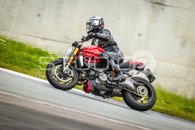 0077-260605BB-018_77 | Deine Full-Service-Agentur für ✔️Videoproduktionen und ✔️Motorsportfotografie Jetzt Angebot anfragen!