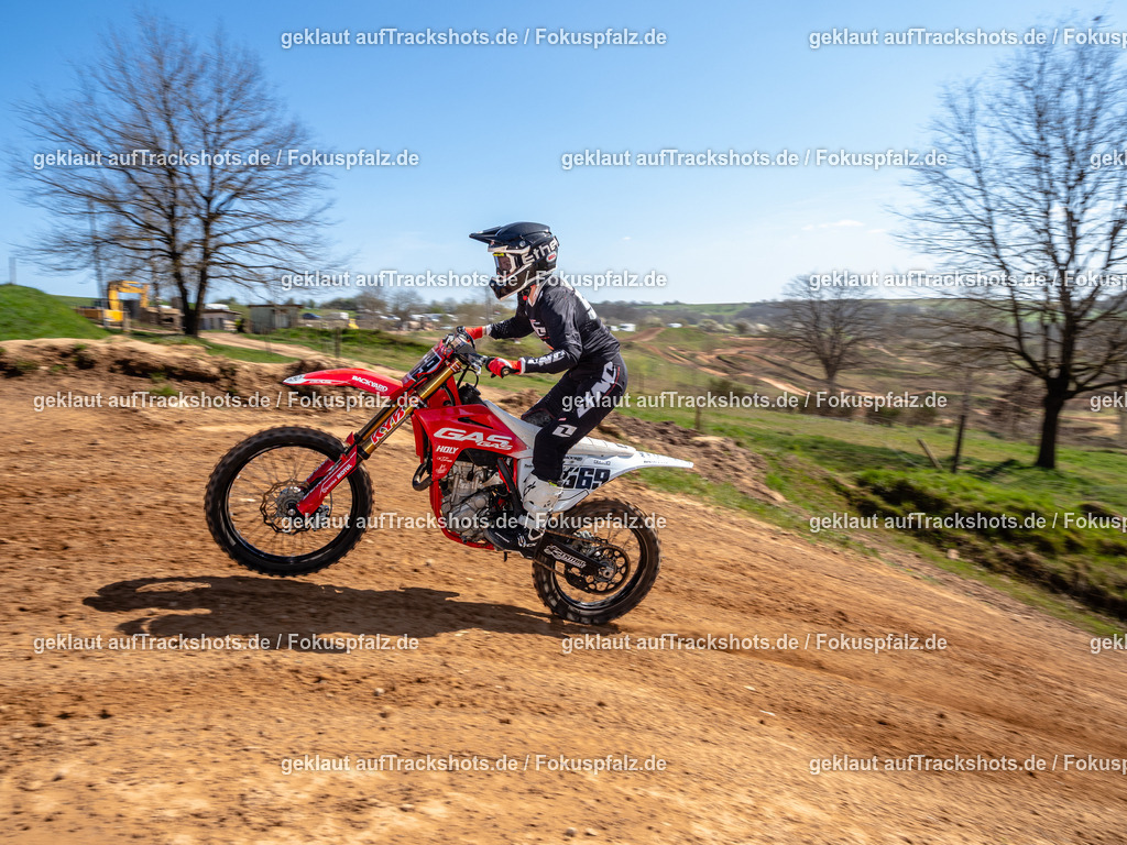 Schweyen040525-156 | Trackshots.de / Fokuspfalz.de - Realisiert mit Pictrs.com