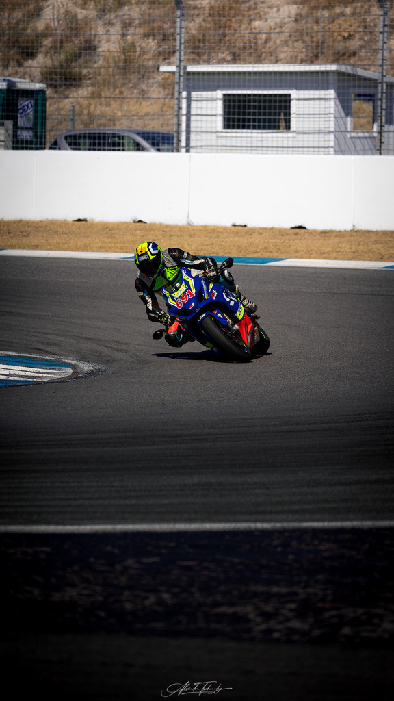 Ducati Trackday Hockenheimring 2026 | Entdecken Sie die faszinierende Welt von Alexander Tschuncky Arts: Kreative Fotografie, atemberaubende Automobilkunst und hochwertiger Bilderdruck. Lassen Sie sich inspirieren! - Realisiert mit Pictrs.com