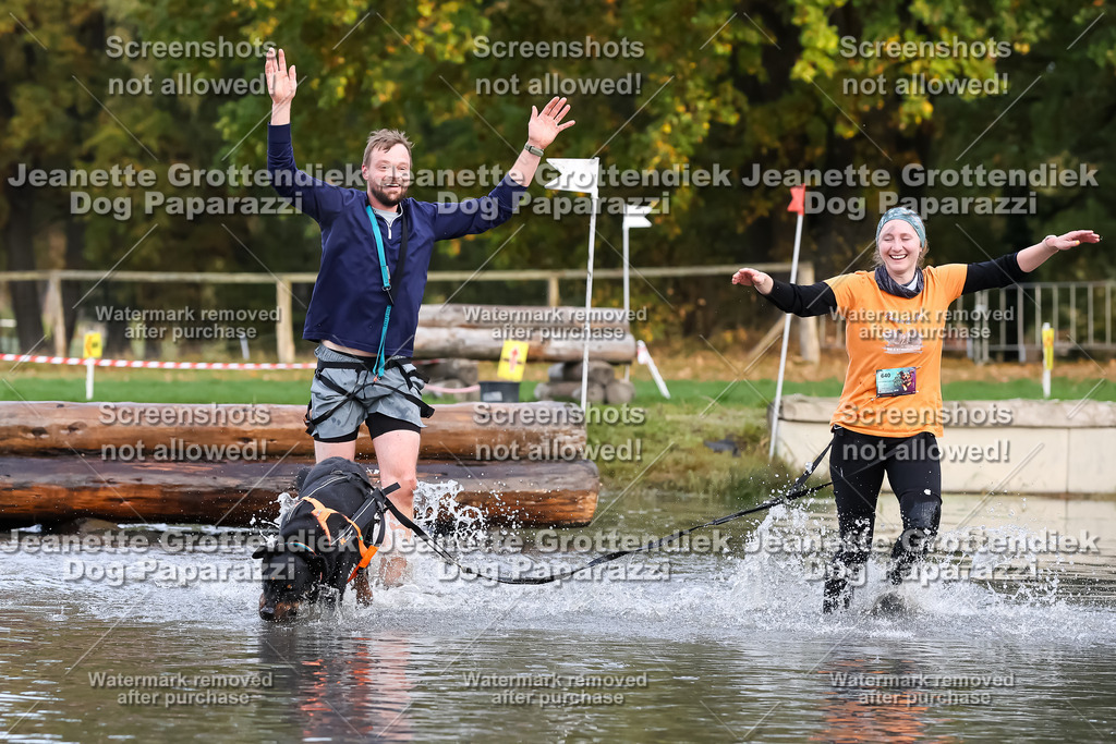 Dog Paparazzi - Strongdog 10-25-6687 | Dog Paparazzi Jeanette Grottendiek Fotografie & Videografie