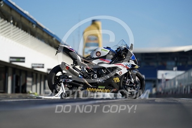 2022_08_13_PBK_23594 | Sportfotografie; SlowMotion; Video; Rennstrecke; Hafeneger; Speer; Racing; RSE; BMW; CBO; Trackday; Motorsportarena; Hockenheimring; Brno; Most; Barcelona; Valencia