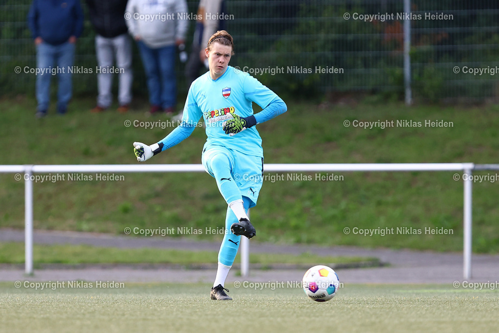 NH_TuSRotenhof_InterTürksporKiel_Testspiel_27062025 | #12 Lukas Hoop (Inter Türkspor Kiel)Fußball I Herren I Freundschaftsspiel I Saison 2025-2026  I TuS Rothenhof - Inter Türkspor Kiel I 27.06.2025 I B-Platz Rotenhof