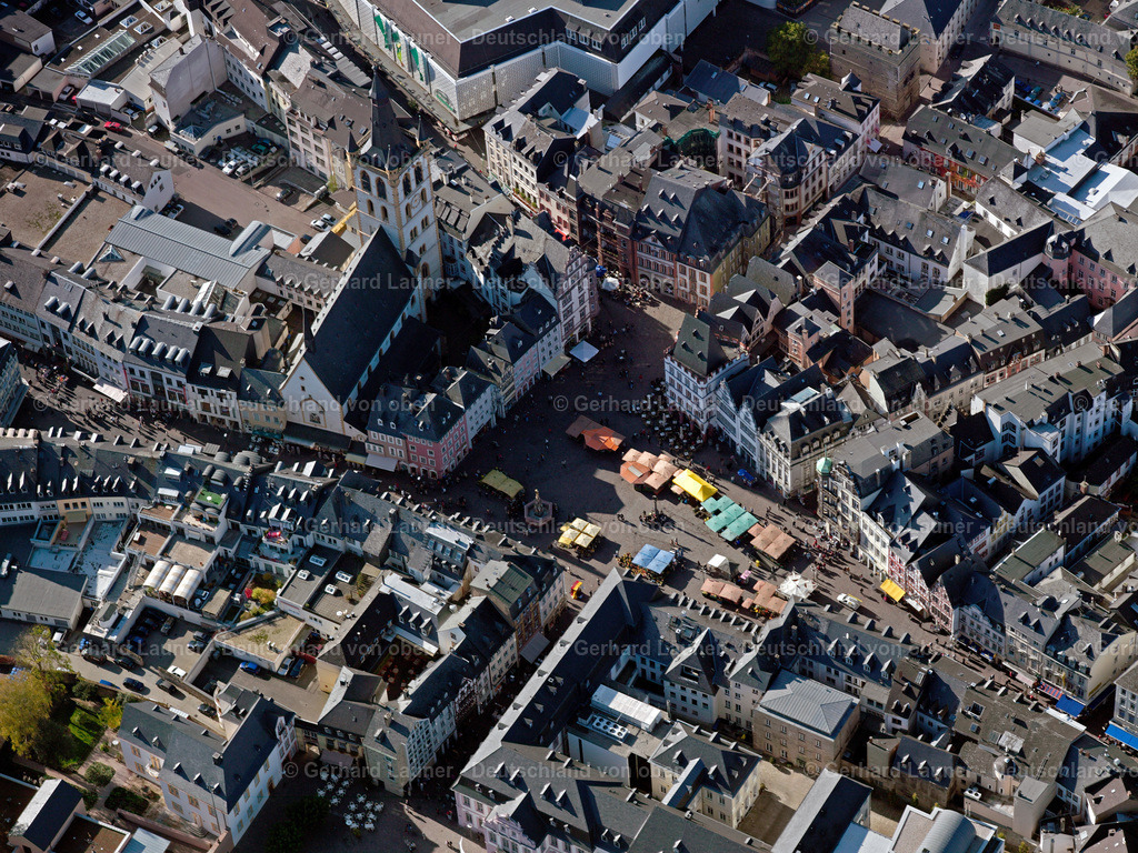 2499323 | Hauptmarkt Trier - Historische Sehenswürdigkeit