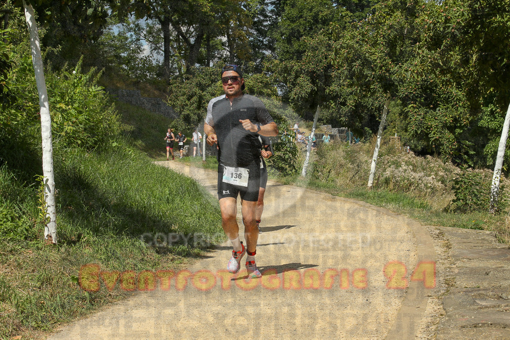 250824_1246_EX1_0435 | Sportfotografie im Rhein-Sieg Kreis, Köln, Bonn, NRW, Rheinland Pfalz, Hessen, etc. Unser Tätigkeitsfeld umfasst den Laufsport vom Volkslauf über den Marathon, Duathlon, Triathon bis zum Ultralauf wie Kölnpfad Ultra oder Schindertrail.