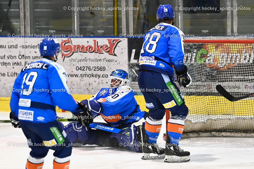 ESC SPARKASSE STEINDORF vs. EHC Althofen | #19 Friedrich Lukas ESC Steindorf, #70 Moser Lukas ESC Steindorf, #28 Bacher Stefan ESC Steindorf, ESC SPARKASSE STEINDORF vs. EHC Althofen, ESC SPARKASSE STEINDORF vs. EHC Althofen am 06.03.2026 in Steindorf (Ossiachersee Halle), Austria, (Photo by Bernd Stefan)