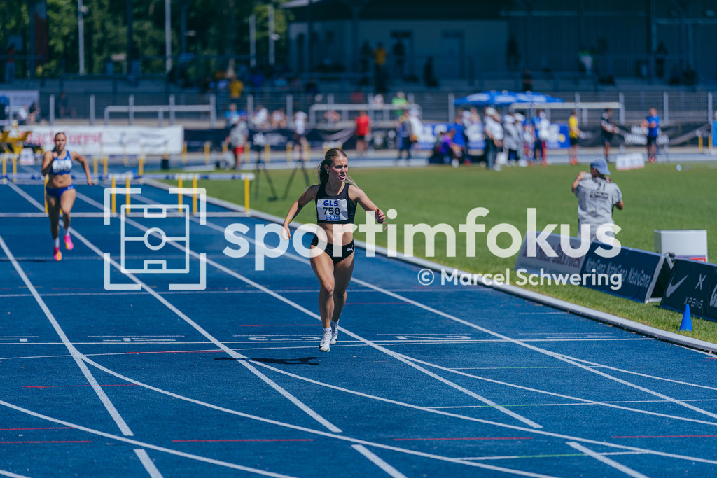DM U23 U18 Bochum 2026 | Leila Ehlers (TSV Asendorf), Startnummer 758, 400 Meter Hürden, Deutsche Meisterschaften der U18 &amp; U23 2026, Lohrheidestadion Bochum-Wattenscheid, 04.07.2026 Foto: Marcel Schwering / sportimfokus - Realisiert mit Pictrs.com